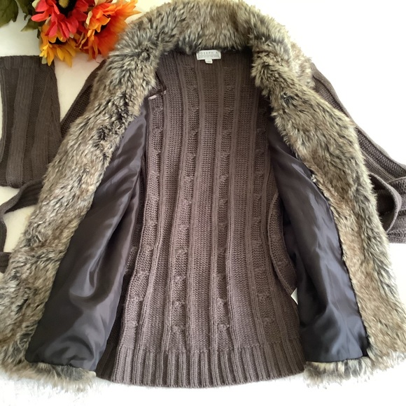 Brown Fur Sweater - Picture 8 of 14
